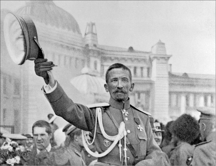 Иллюстрация к книге — Закулисье Февраля. Масоны, заговорщики, революционеры [i_034.jpg]