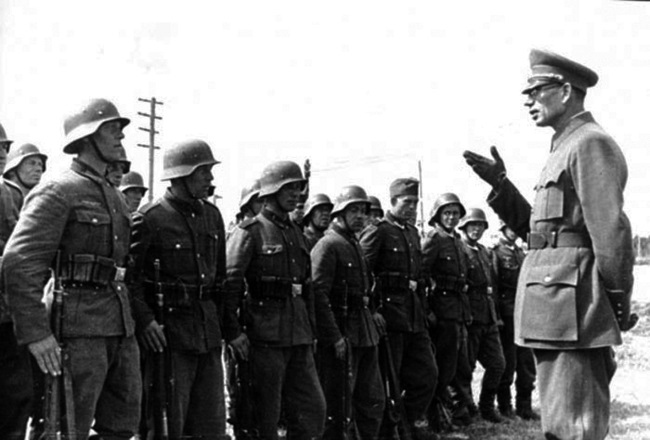 Иллюстрация к книге — Сопротивление на оккупированной советской территории (1941-1944 гг.) [i_009.jpg]