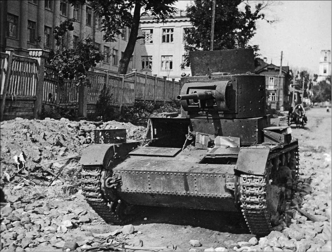 Иллюстрация к книге — Парадоксы 1941 года. Соотношение сил и средств сторон в начале Великой Отечественной войны [i_034.jpg]