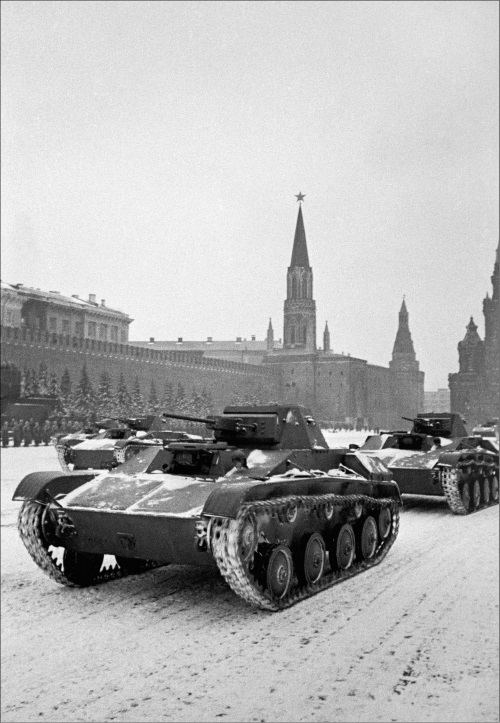 Иллюстрация к книге — Парадоксы 1941 года. Соотношение сил и средств сторон в начале Великой Отечественной войны [i_038.jpg]