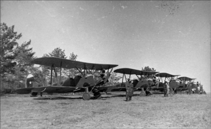Иллюстрация к книге — Парадоксы 1941 года. Соотношение сил и средств сторон в начале Великой Отечественной войны [i_047.jpg]