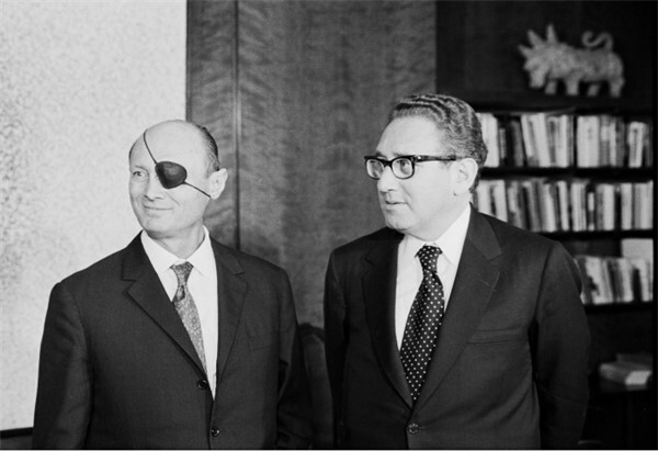 Иллюстрация к книге — Эпоха великих потрясений. Энергетический фактор в последние десятилетия холодной войны [img_37.jpg]