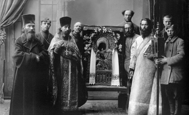 Иллюстрация к книге — Нам нужна великая Россия [i_181.jpg]