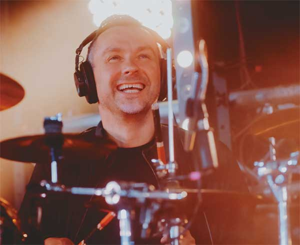 Иллюстрация к книге — BrainStorm: Ты не один. От песочницы до стадиона [i_105.jpg]