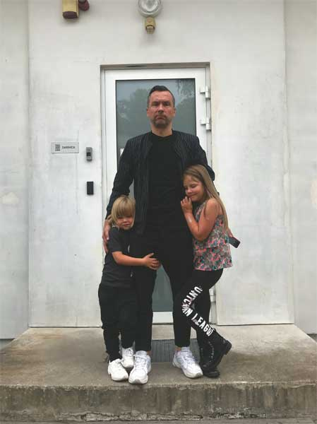 Иллюстрация к книге — BrainStorm: Ты не один. От песочницы до стадиона [i_142.jpg]