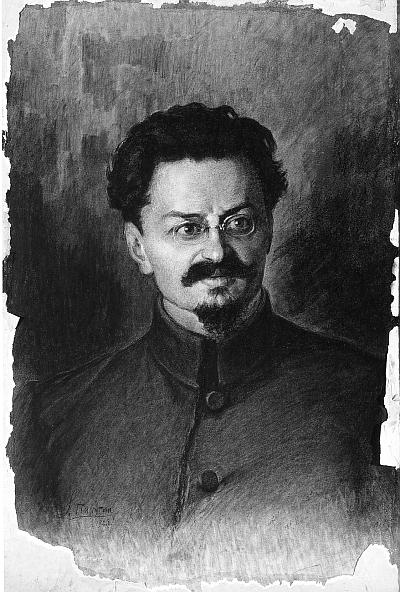 Иллюстрация к книге — Лев Троцкий. Оппозиционер. 1923-1929 [i_006.jpg]