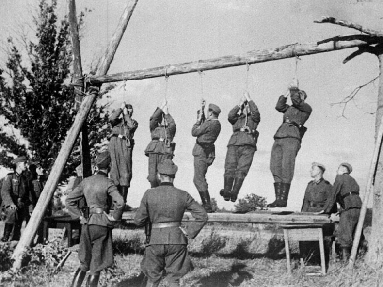 Иллюстрация к книге — Фронт за линией фронта. Партизанская война 1939–1945 гг. [i_012.jpg]