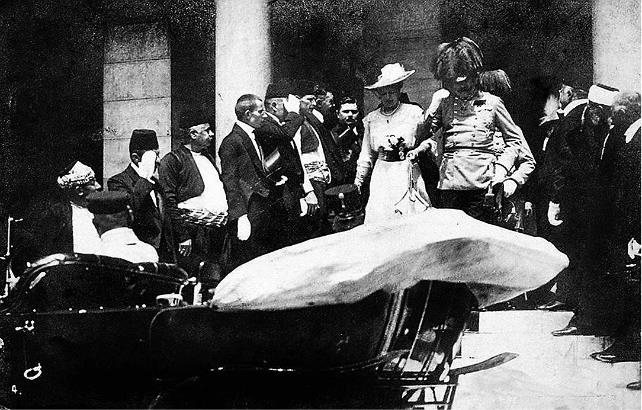 Иллюстрация к книге — Львов под русской властью. 1914–1915 [i_006.jpg]