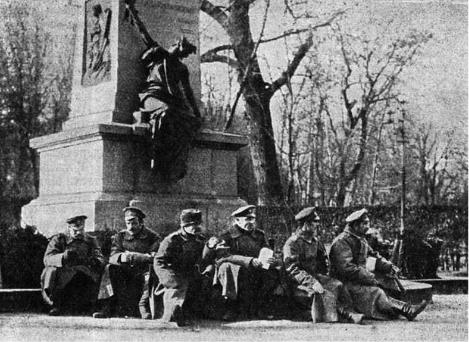 Иллюстрация к книге — Львов под русской властью. 1914–1915 [i_064.jpg]