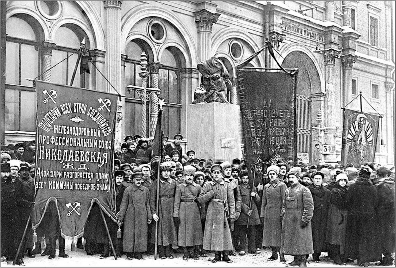 Иллюстрация к книге — Вокруг Знаменской площади. История застройки площади Восстания, Лиговского канала, улиц Восстания и Пушкинской [i_065.jpg]