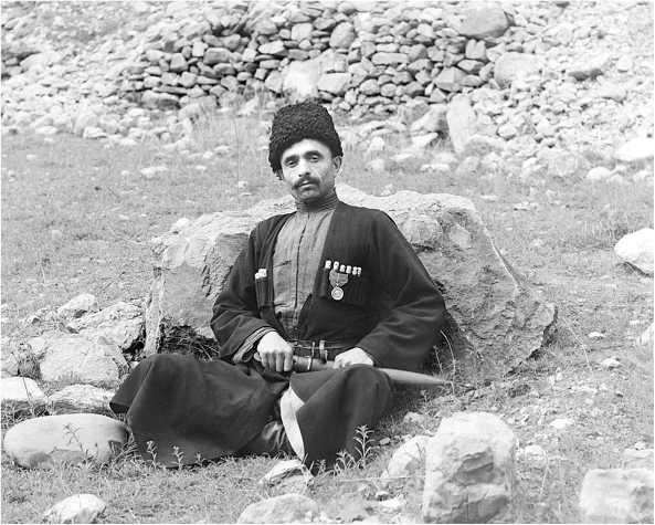Иллюстрация к книге — История войны и владычества русских на Кавказе. Народы, населяющие Кавказ. Том 1 [i_005.jpg]