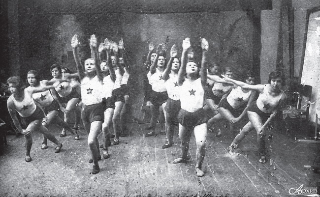 Иллюстрация к книге — В поисках социалистического Эльдорадо: североамериканские финны в Советской Карелии 1930-х годов [i_042.jpg]