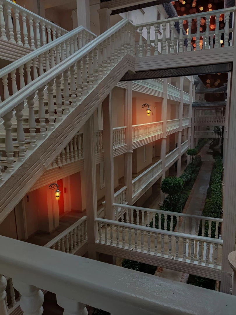 Иллюстрация к книге — Гувернантка для эльфийки [book-illustration-1.webp]