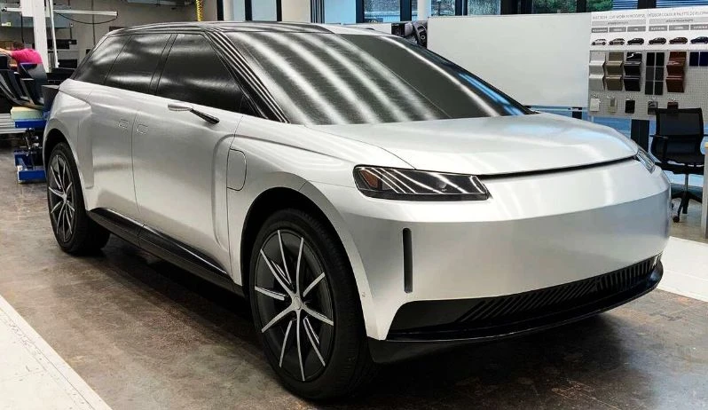 Иллюстрация к книге — Роботы [book-illustration-39.webp]