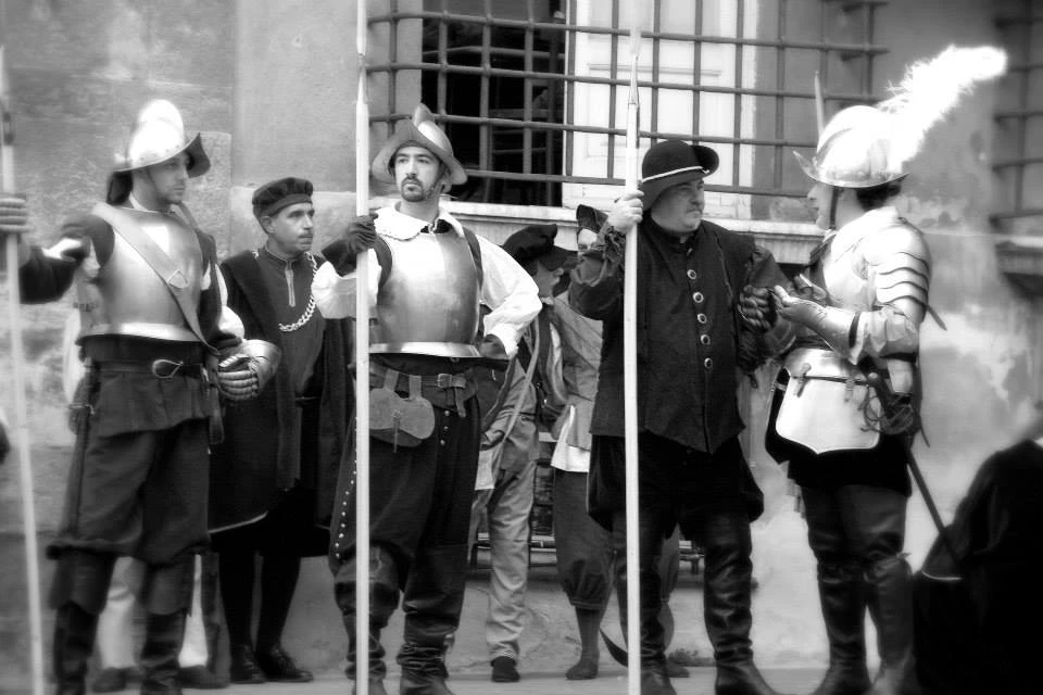 Иллюстрация к книге — Следствие по делу призрака [_7.webp]