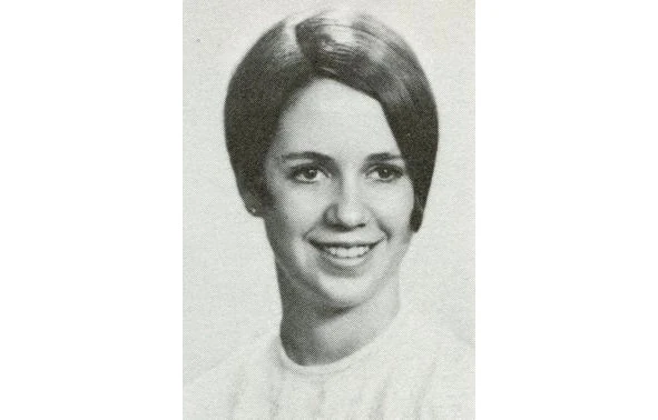 Иллюстрация к книге — Тед. Настоящая история самого знаменитого серийного убийцы Америки. Книга I [book-illustration-54.webp]