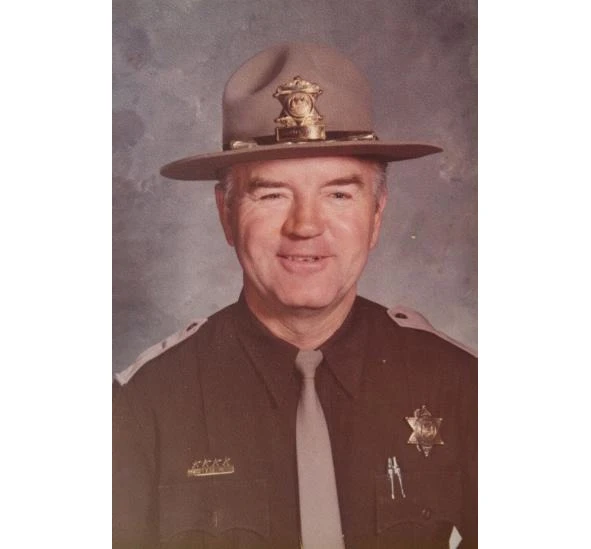 Иллюстрация к книге — Тед. Настоящая история самого знаменитого серийного убийцы Америки. Книга I [book-illustration-67.webp]