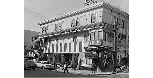 Иллюстрация к книге — Криминальные очерки [book-illustration-16.webp]