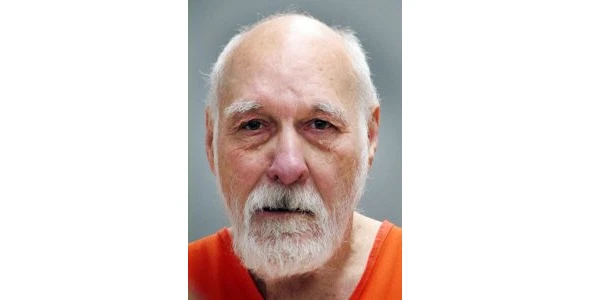 Иллюстрация к книге — Криминальные очерки. Книга II [book-illustration-8.webp]