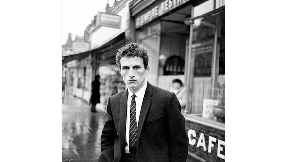 Иллюстрация к книге — Раздеватель. Хаммерсмитские убийства [book-illustration-48.webp]