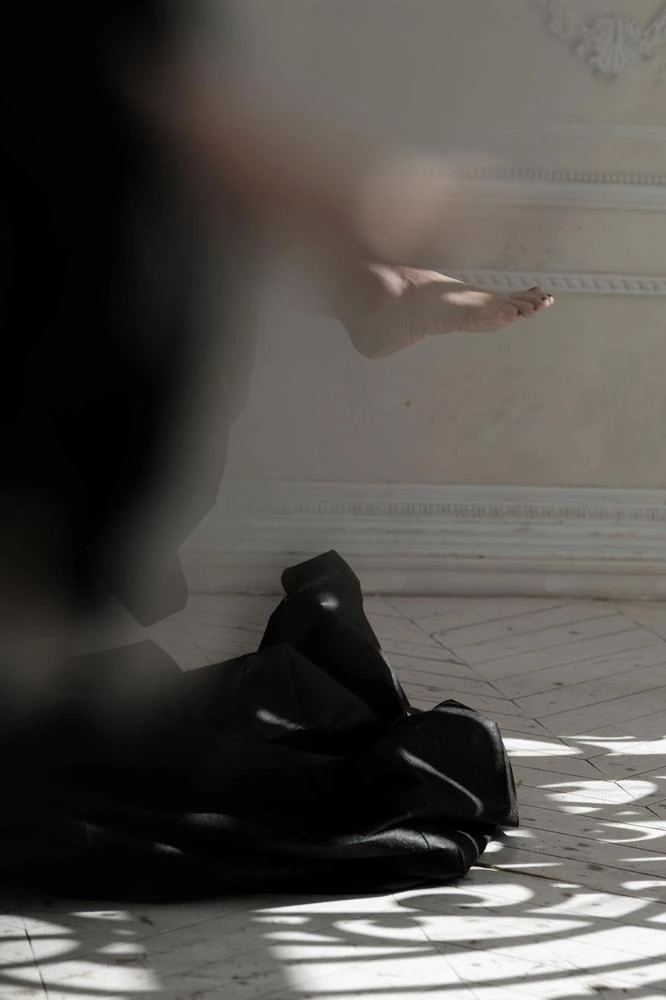 Иллюстрация к книге — Бьющий на взлете [book-illustration-26.webp]