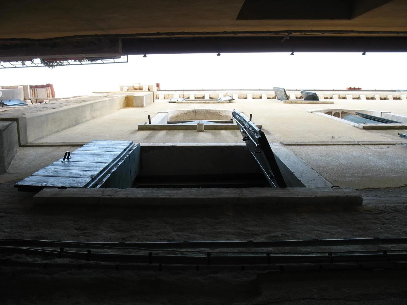 Иллюстрация к книге — Бьющий на взлете [book-illustration-30.webp]