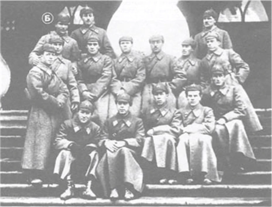 Иллюстрация к книге — Живые! Помните погибших моряков! Книга 1 [book-illustration-29.webp]