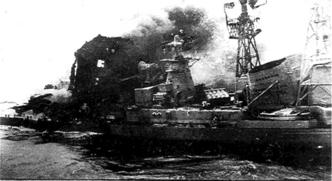 Иллюстрация к книге — Живые! Помните погибших моряков! Книга 2 [book-illustration-78.webp]