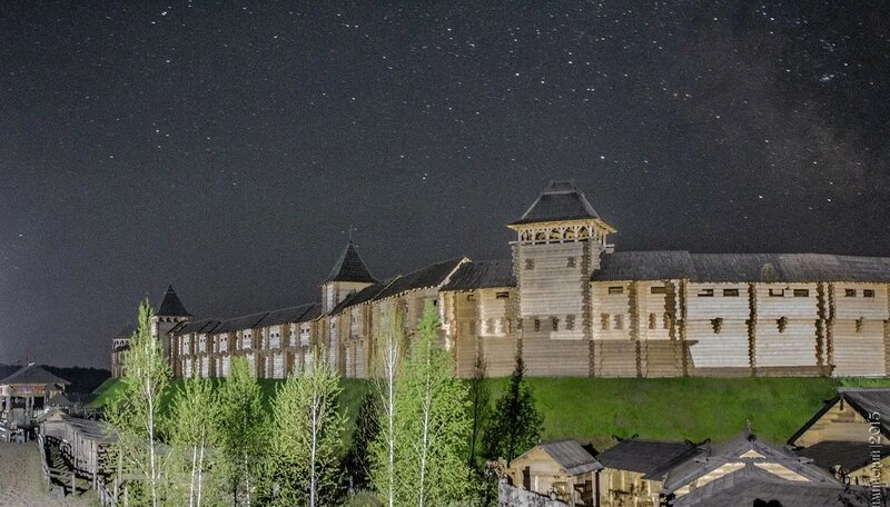 Иллюстрация к книге — Наследники Вещего Олега. Годы золотой славы [book-illustration-9.webp]